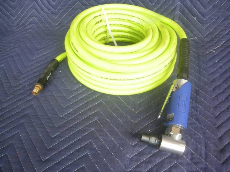 lot 22 image: CH Angle Die Grinder and Hose