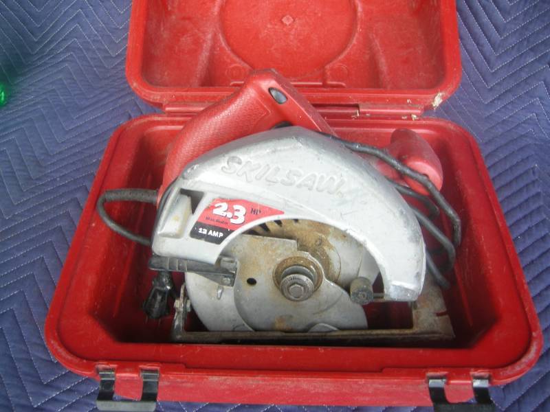 lot 26 image: 7-14 Skilsaw 2.3hp, 12 amp