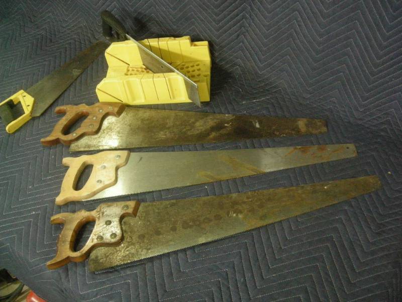 lot 80 image: Hand Saws