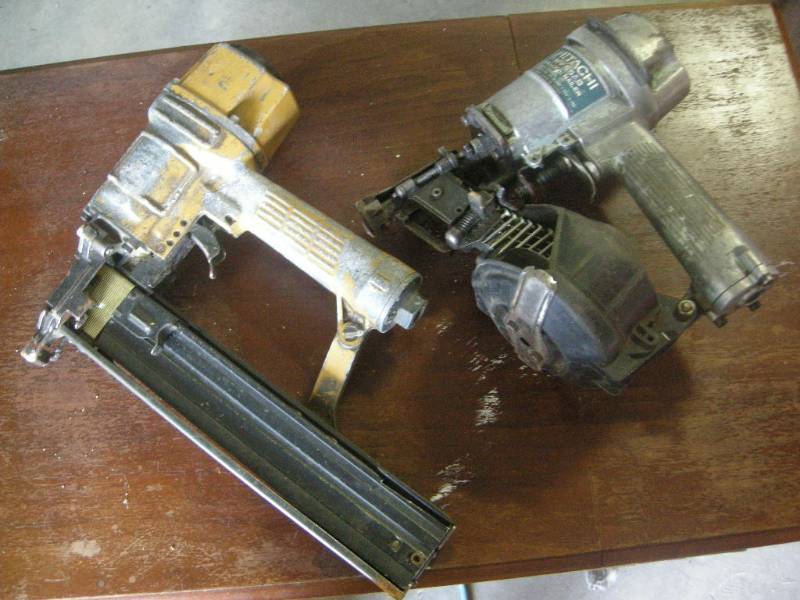 lot 92 image: 2 Pneumatic Air Tools