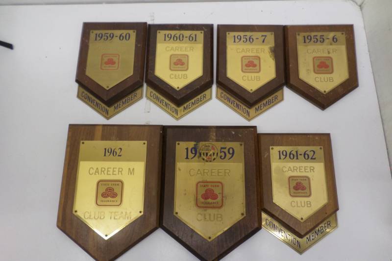 lot 68 image: Lot of 7 Vintage State Farme Insurnace Plaques