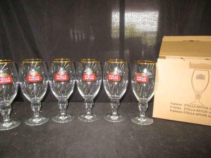 lot 31 image: 6 Stella Artois Belgium Beer Glasses 8 12 High