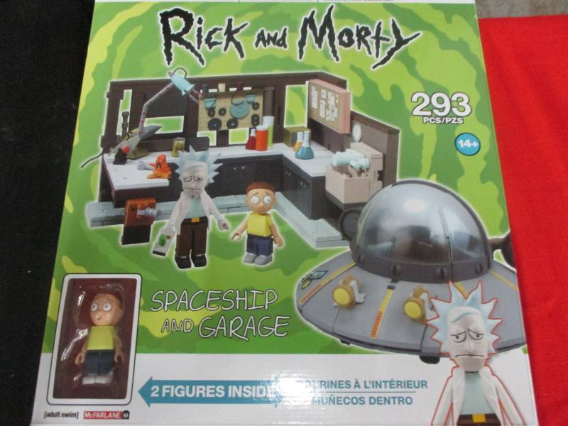 rick and morty spaceship and garage