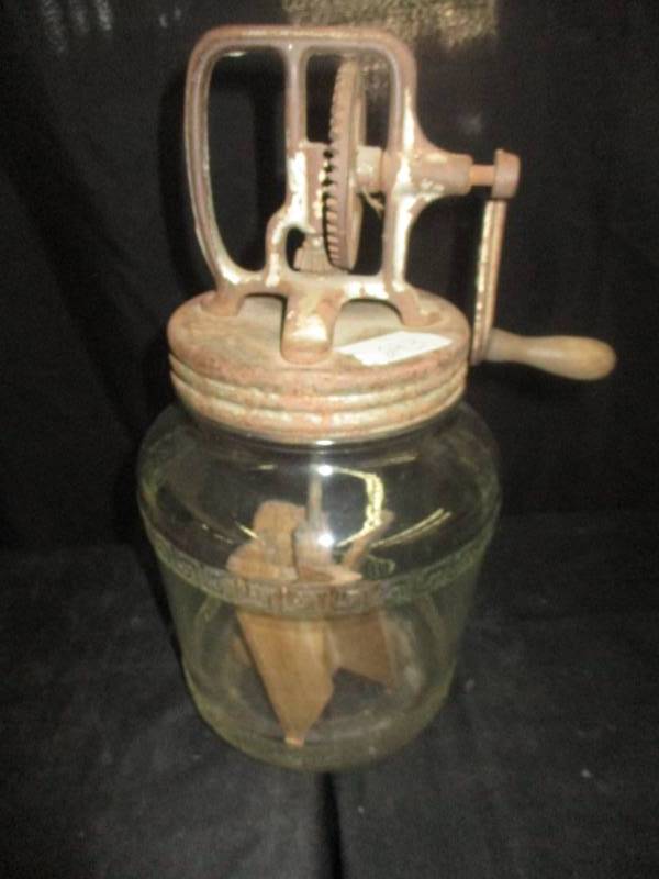 lot 88 image: Vintage Butter Churn Jar