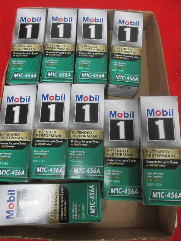 lot 98 image: 10 High Efficiency Oil Filter M1C-456A