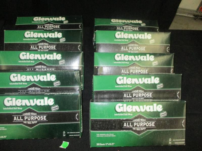 lot 110 image: Unopened Boxes of Wax Poaper