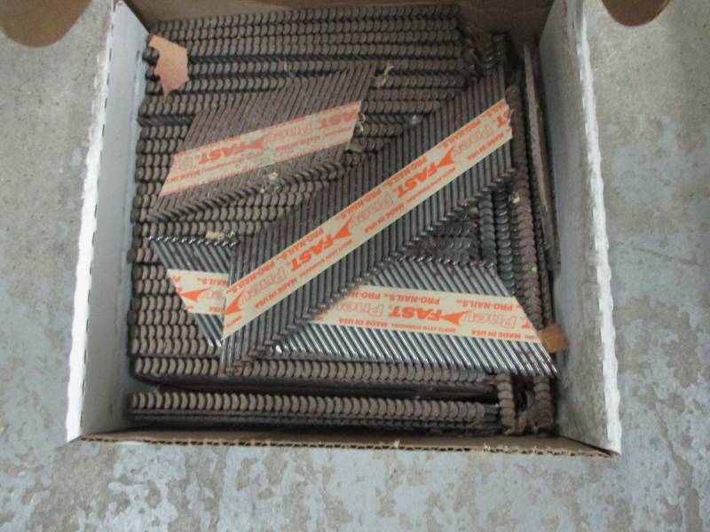lot 140 image: Partial box of Air Nailer Nails 30 degree 2 38 smooth shank bright