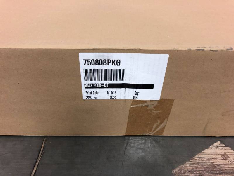 lot 403 image: UTV Side by Side Hood Rack Kit - New In Box