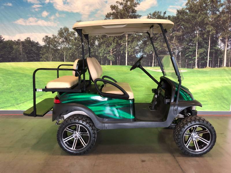 lot 109 image: 2014 Green Streak Lifted 4 Passenger Club Car Golf Cart