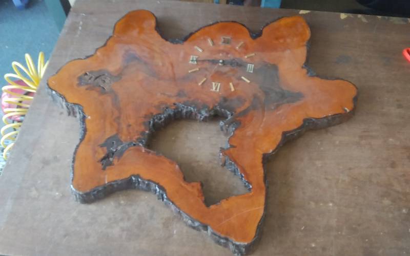 lot 57 image: Live Edge Tree Slice Clock  (Needs Repair)