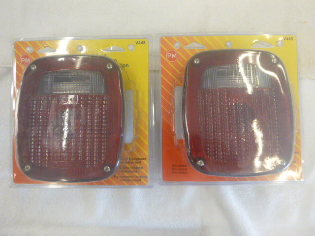 lot 10 image: 2 PM StopTailTurn Lights