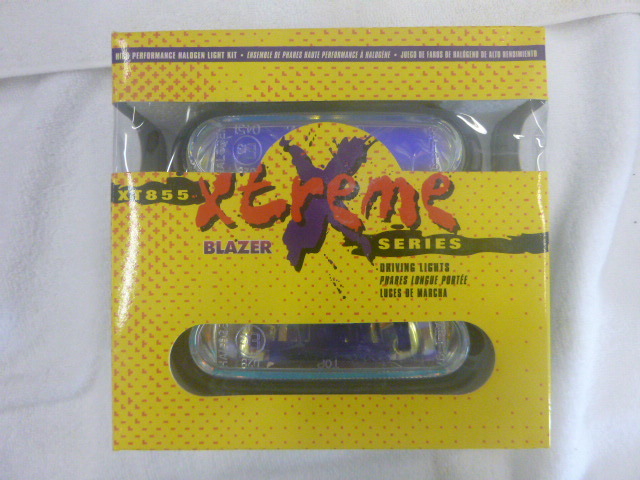 lot 14 image: Blazer Xtreme Series Driving Lights