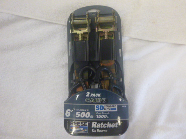 lot 19 image: Reese 2 Pack Camo Ratchet Tie Downs