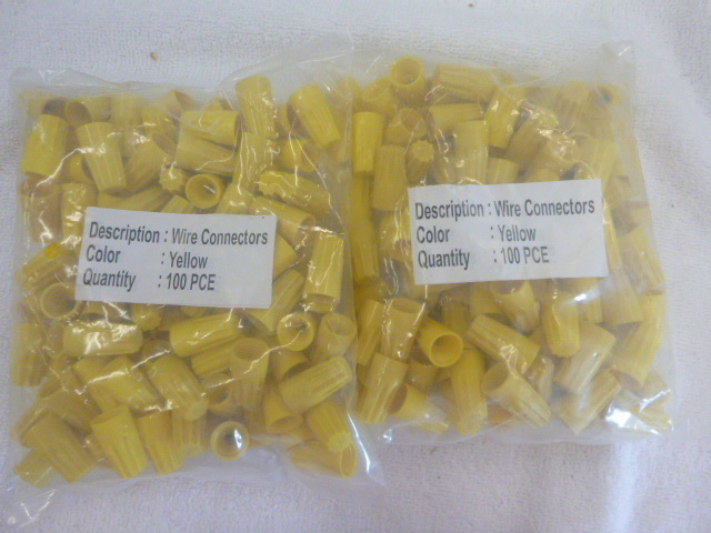 lot 53 image: 2 Bags of Yellow Wire Connectors