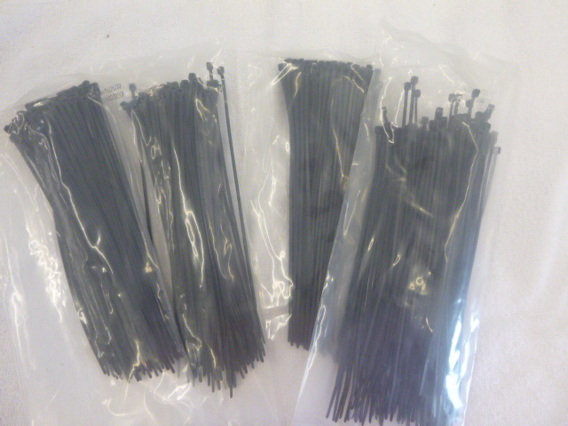 lot 55 image: 4 Bags of 8 Zip Ties