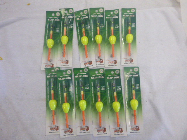 lot 127 image: 12 Slip Rig Bobbers