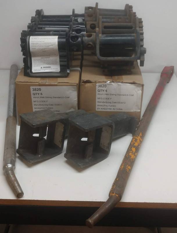 lot 19 image: Winch, Web, Sliding & Bars
