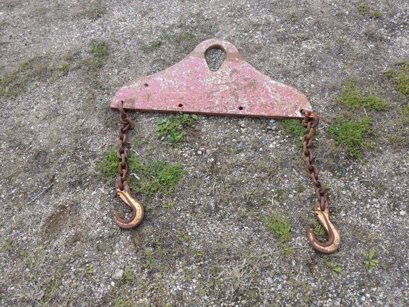lot 50 image: Heavy Iron Parts Carrier