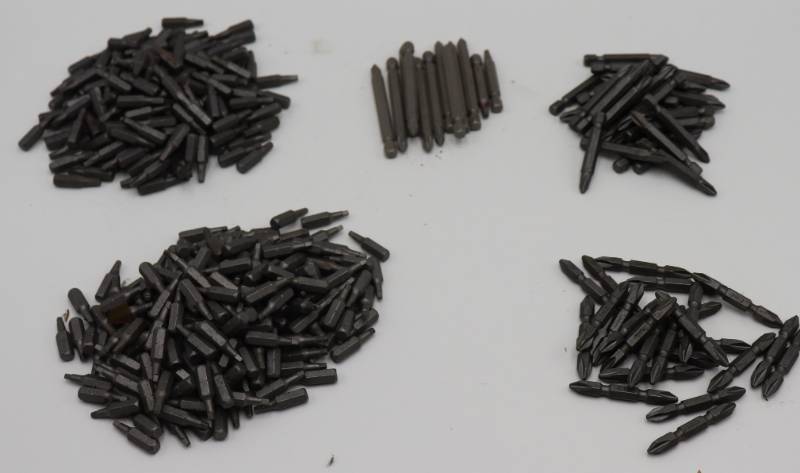 lot 59 image: Misc Bit Tips