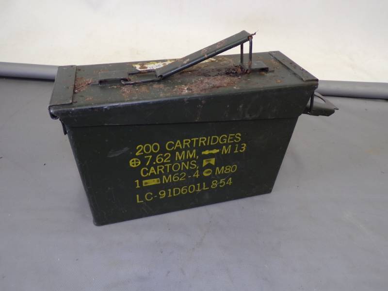 lot 21 image: Military Cartridge Case
