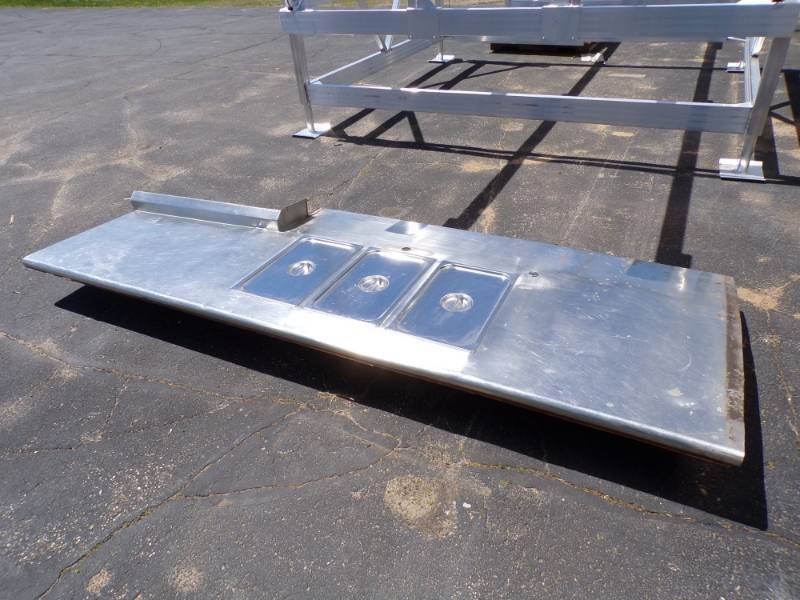 lot 58 image: Stainless Steel Patio Counter with 3 sinks and Covers 9.5 Wide