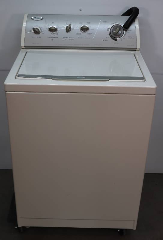 lot 20 image: Whirlpool Ultimate Care II Washer - M GST9679PG1