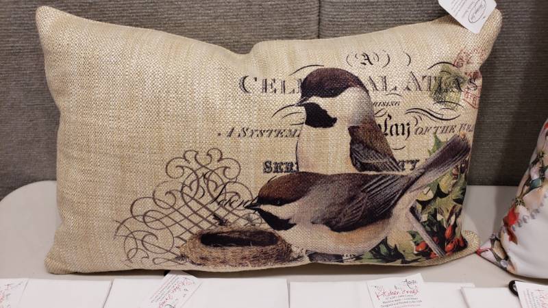 lot 142 image: Kim Norlien Licensed Decorative Pillows, Hand Towels  Funny Saying Hand Towels