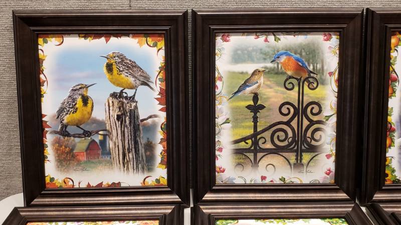 lot 154 image: (8) Kim Norlien Songbird Collection Framed Prints - 10 34 x 12 34 Each