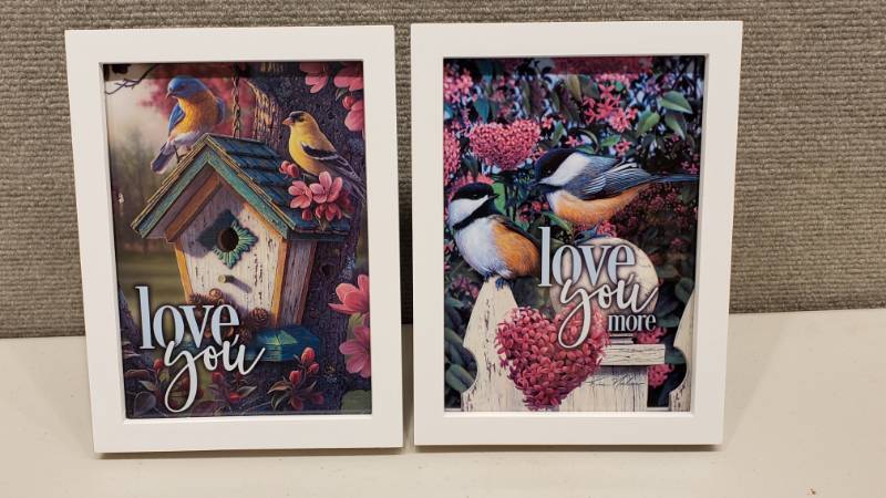 lot 155 image: Kim Norlien Artwork on Standing Frames and Coffee Mugs