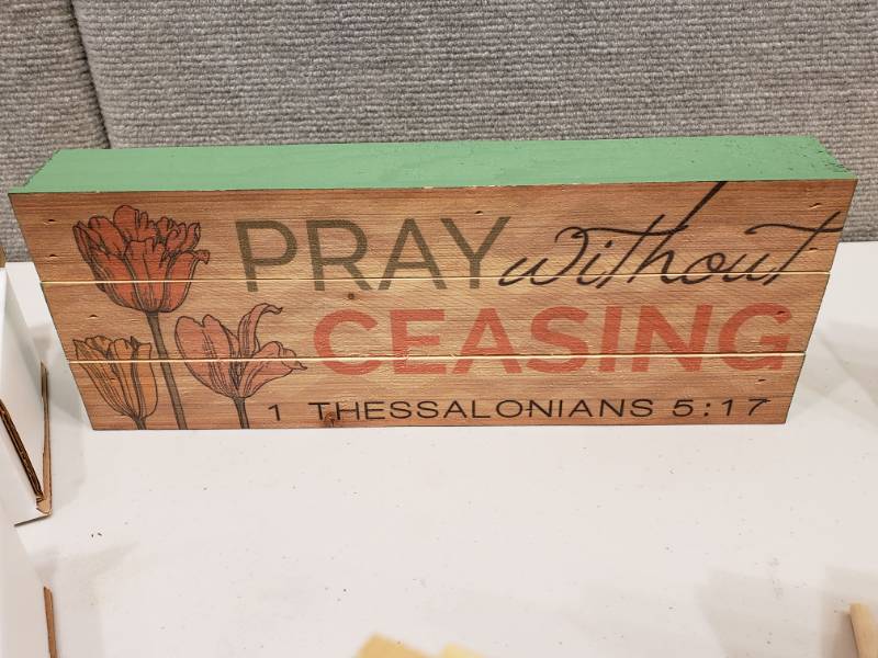 lot 166 image: Group of Palm Tree Scented Candles and Wooden Signs with Bible Verses and Encouraging Quotes