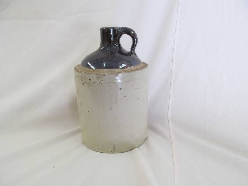 lot 17 image: Vintage Stoneware Gallon Jug