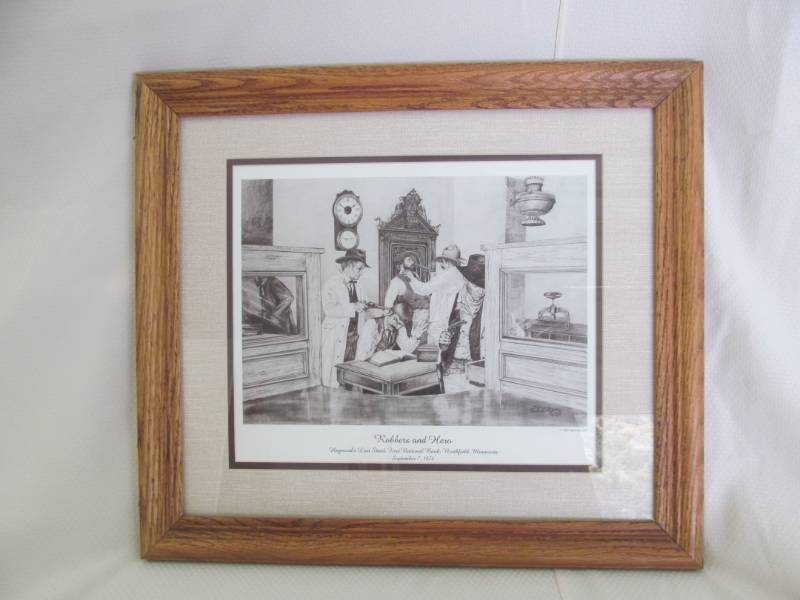 lot 30 image: Derek Hansen 1987 Robbers and Hero Heywoods last straw 17x19