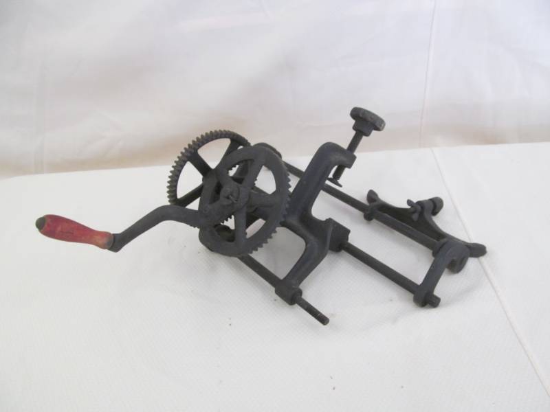 lot 56 image: Vintage Tool, Cast Iron