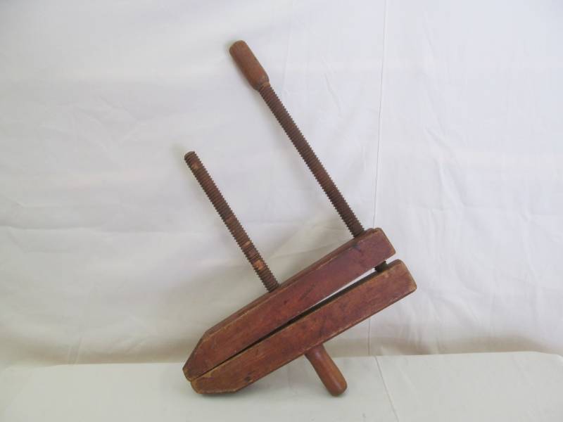 lot 57 image: Large Wood Clamp ( 20 Jaws)