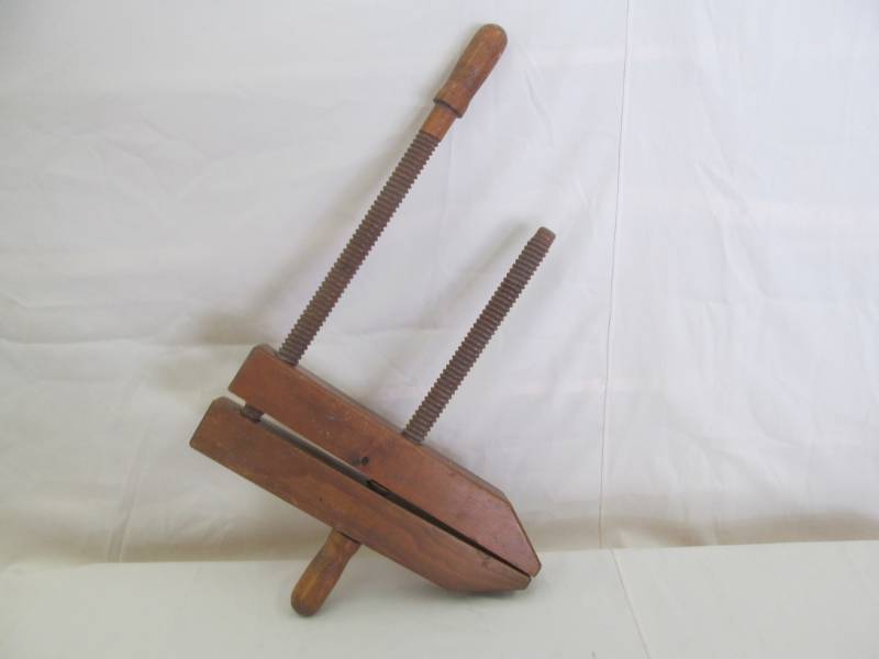 lot 59 image: Large Wood Clamp (20 Jaws)