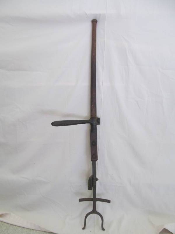 lot 89 image: Vintage Tool