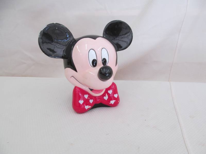 lot 123 image: Disney Mickey Mouse Planter w red bow
