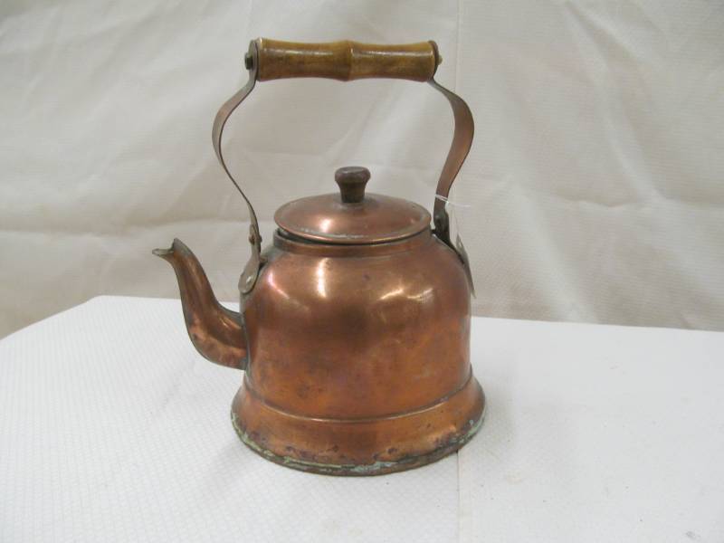 lot 150 image: Copper Tea Kettle Made in Holland