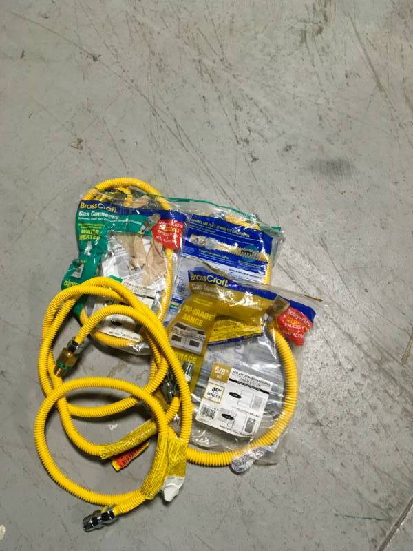 lot 2 image: Brasscraft CSSC65TE-48 X5 Connector Excess Flow Valve 026613174204 1-2 48 Thermal QTY 3 in good condition