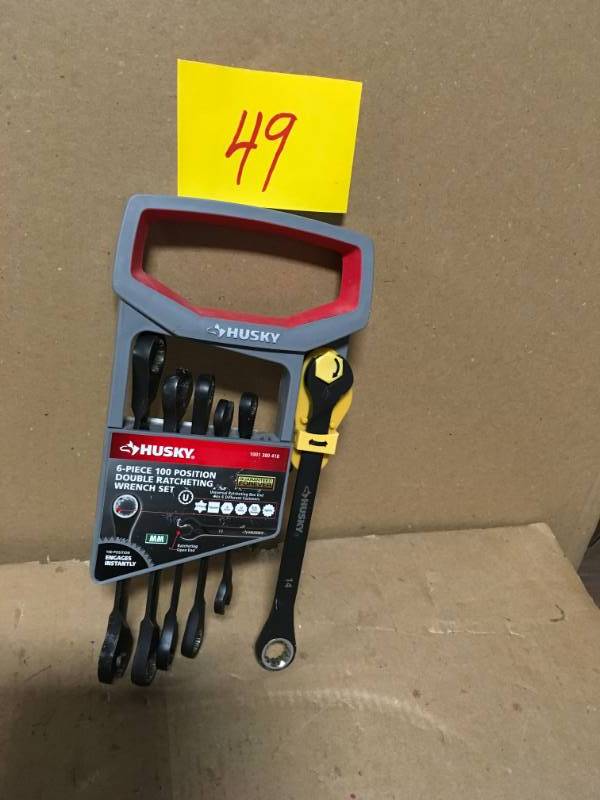 lot 49 image: Husky 100-Position Double Ratcheting Wrench Set Metric (6-Piece) in good condition