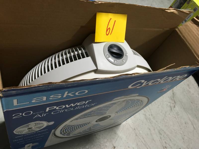 lot 61 image: Lasko Cyclone 20 in. Power Circulator Fan in good condition