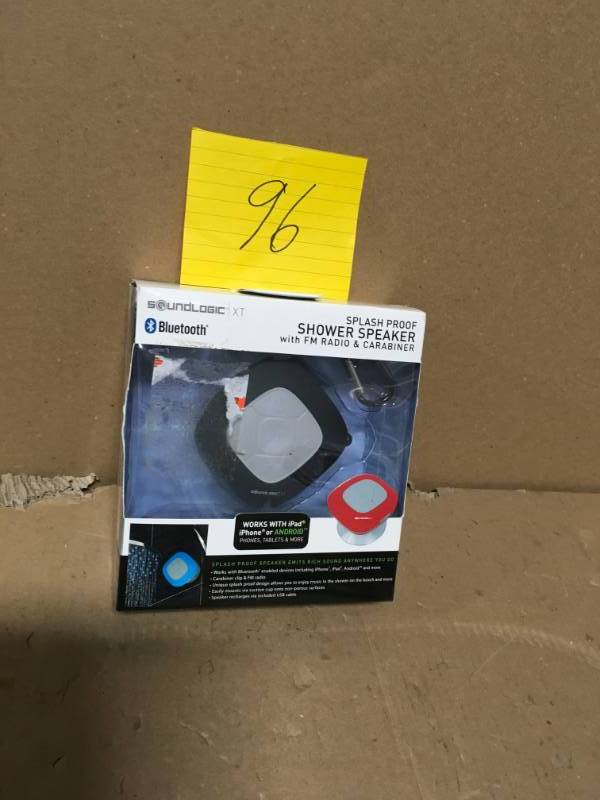 lot 96 image: SoundLogic Bluetooth Shower Speaker with FM Radio and Carabiner in Black in good condition