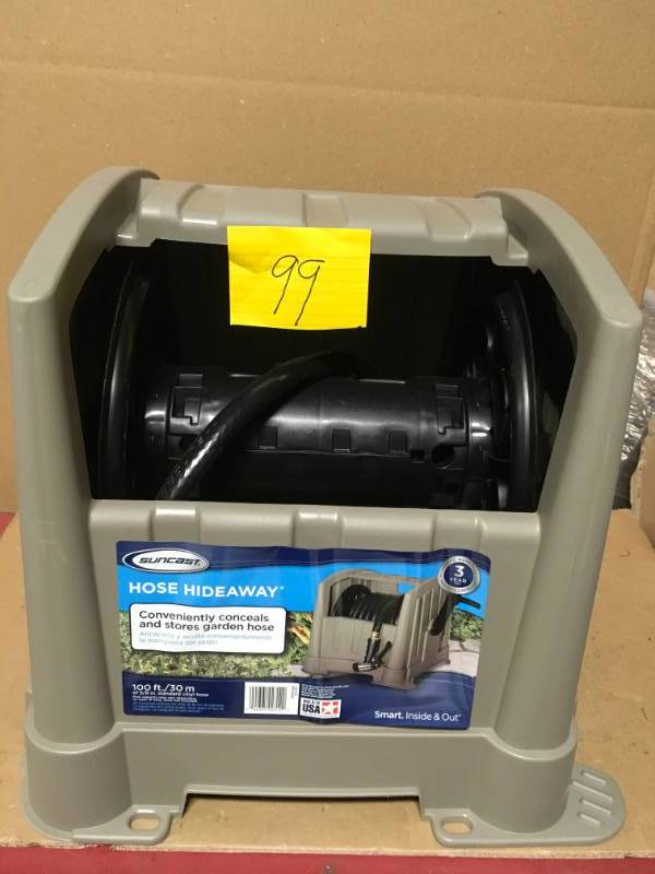 lot 99 image: Suncast PHT100 Hose Reel with Tracker Hose Hideaway in good condition