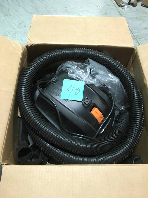 lot 40 image: RIDGID 9 Gal. 4.25-Peak HP NXT WetDry Vac  in good condition