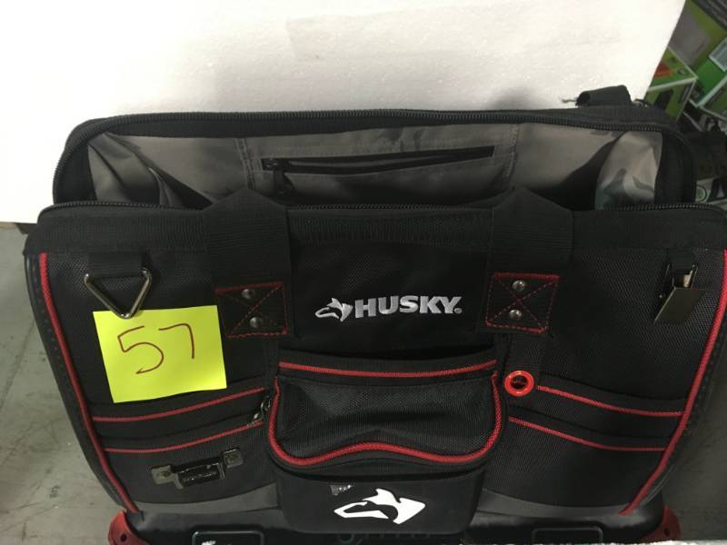 lot 57 image: HUSKY TOOL BAG in Good Condition