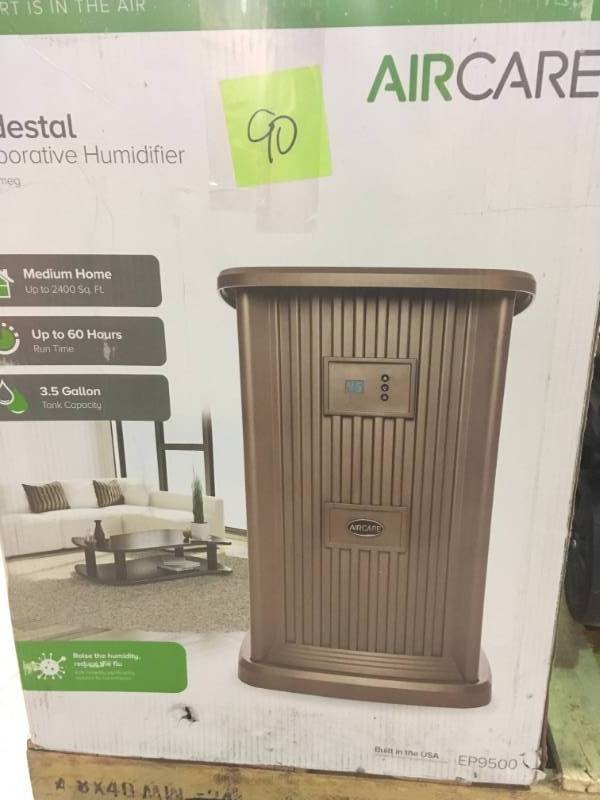 lot 90 image: AIRCARE Whole House 3.5 Gal. Pedestal Evaporative Humidifier for 2400 sq. ft. in Good Condition