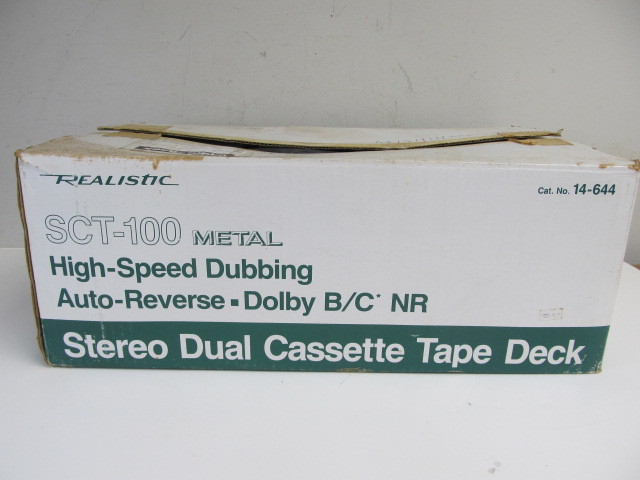 lot 22 image: Vintage REALISTIC Stereo Cassette Player Model SCT-100 - MINT IN BOX