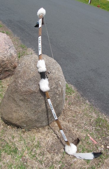 lot 58 image: Large Native American Style Decorated Archery Bow