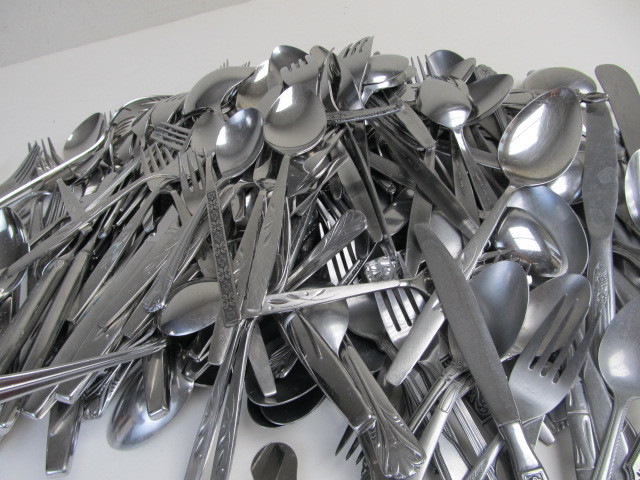 lot 68 image: Large Lot of Assorted Flatware - Approx 175 Pieces