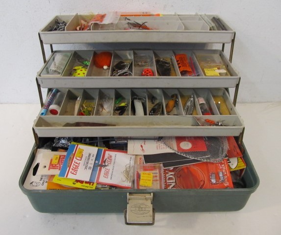 lot 90 image: Plano 4300 Tackle Box wTackle